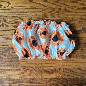 Floral strapless women’s top